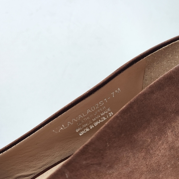 STEVE MADDEN Brown Vala Heels. - Picture 10 of 13